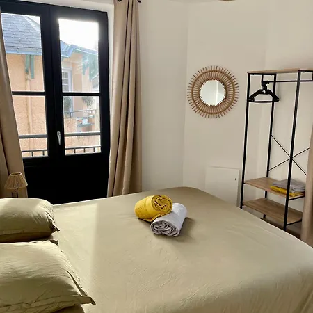 L'éclipse - T4 Sur Le Port Du Pouliguen * Le Pouliguen